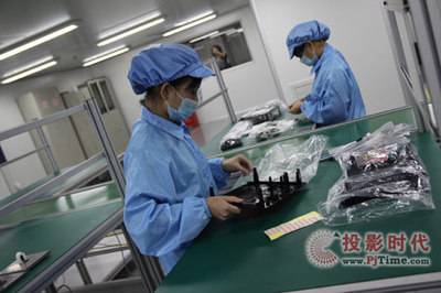 探访雅图AMT投影机工厂 智能制造赋能教育投影新生态